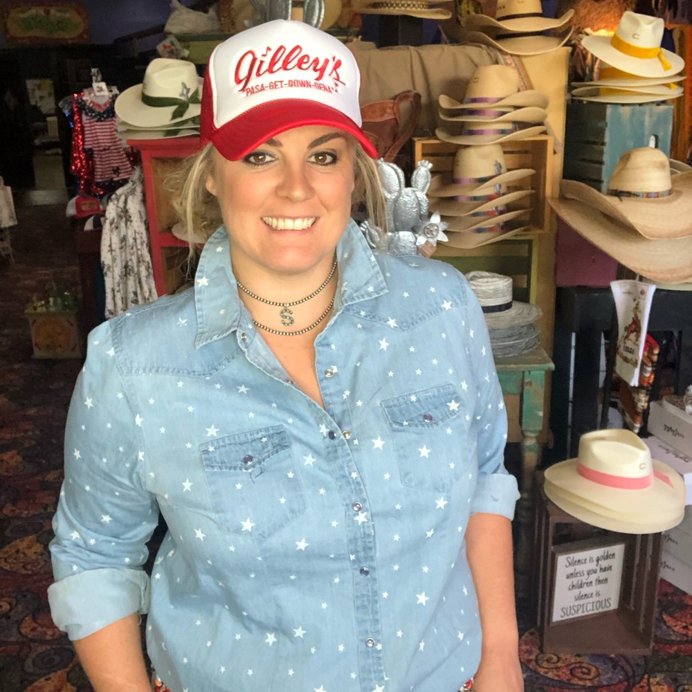 Meet your Posher, Summer